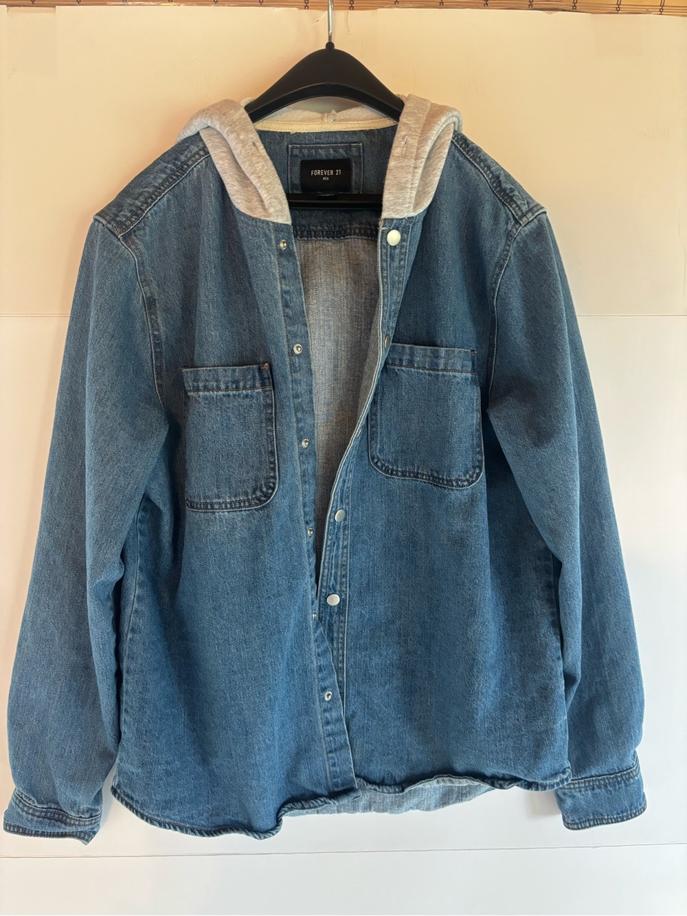 FOREVER 21 Men's Blue/Gray Hooded Point Collar Button Front Denim Jacket L